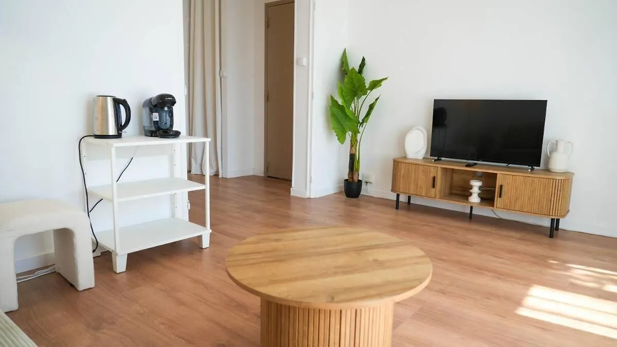 New! Wifi, Disney Plus L'Escale Des Remparts Awinion Francja