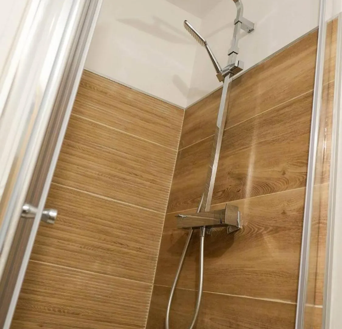 Apartment New! Wifi, Disney Plus L'Escale Des Remparts Avignon