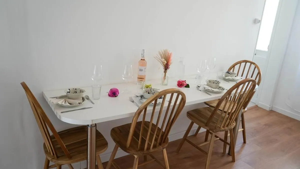New! Wifi, Disney Plus L'Escale Des Remparts Avignon Apartment